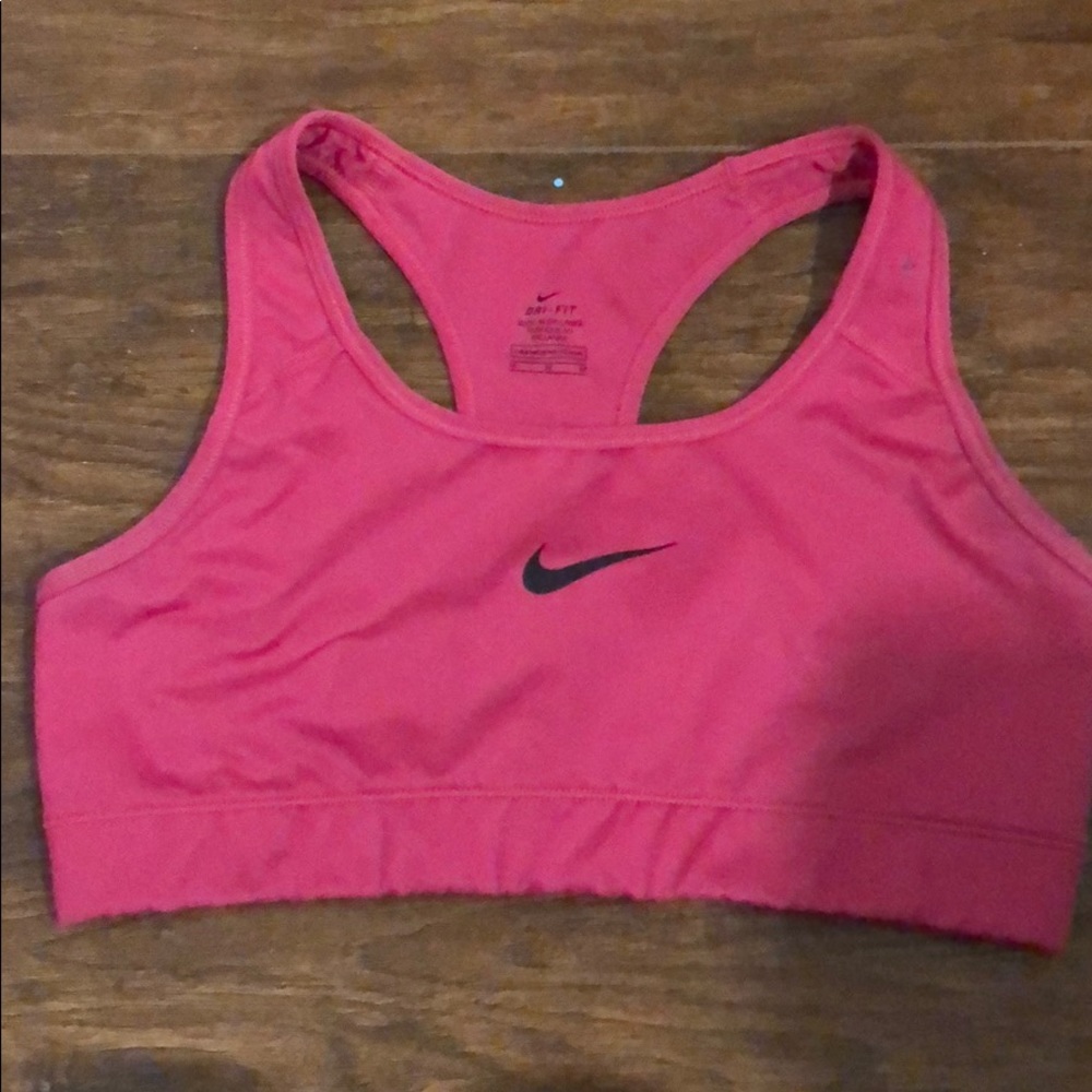 nike pink medium sports bra